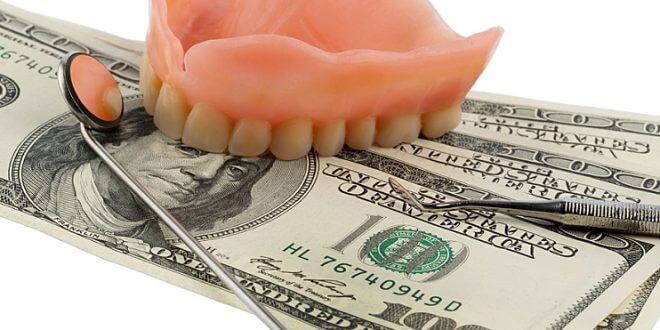 هزینه­ های سنگین، علت اصلی عدم مراجعه به دندانپزشک