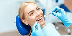 «با همکارت می توانید از خدمات دندانپزشکی اقساط استفاده کنید